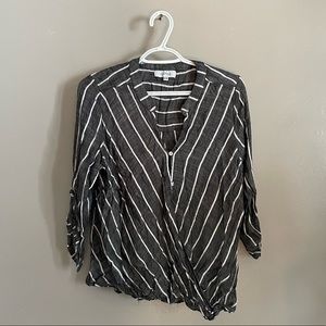 (M) Grey Stripe Shirt